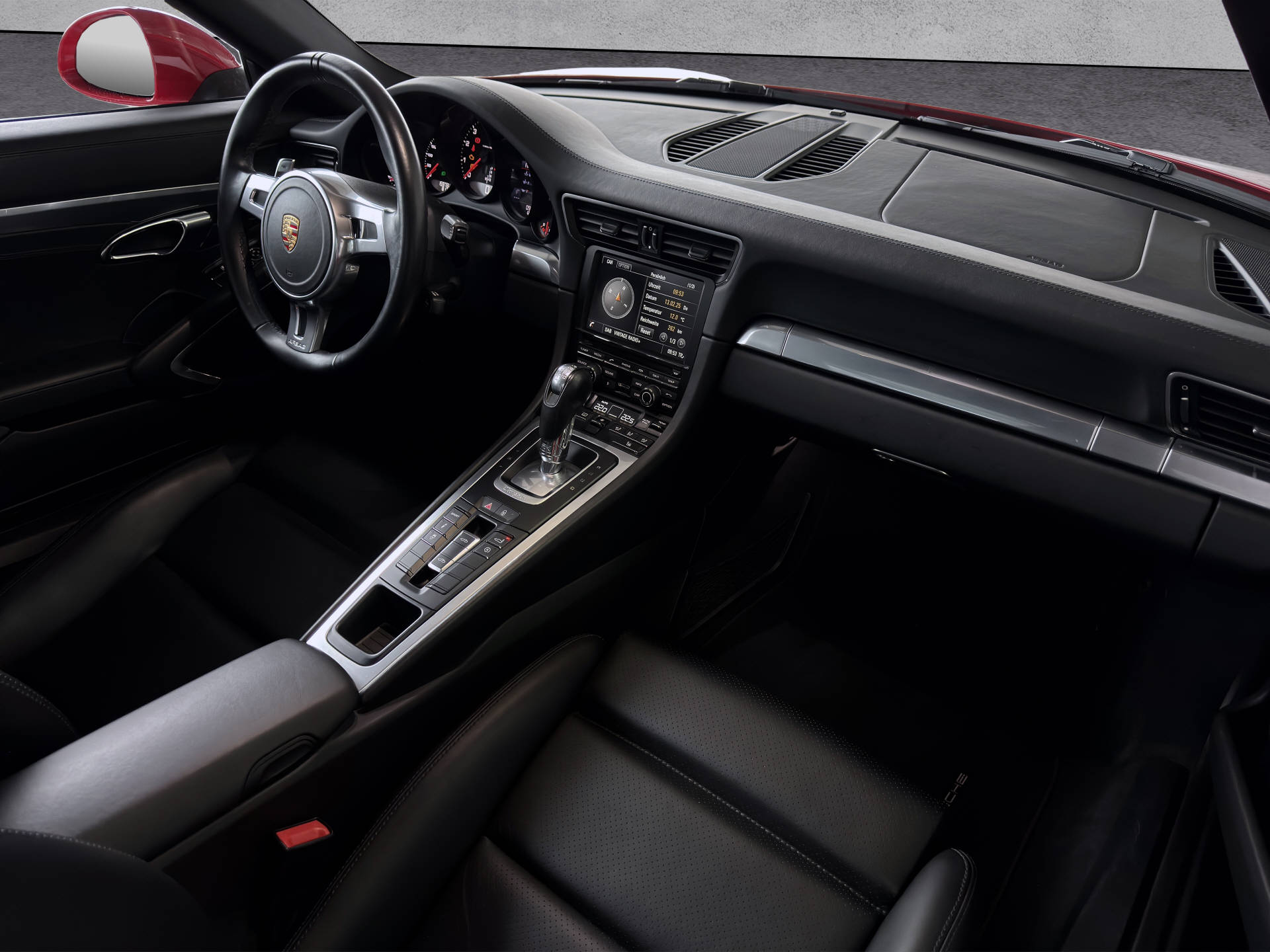 PORSCHE 911 Targa 4-image-7