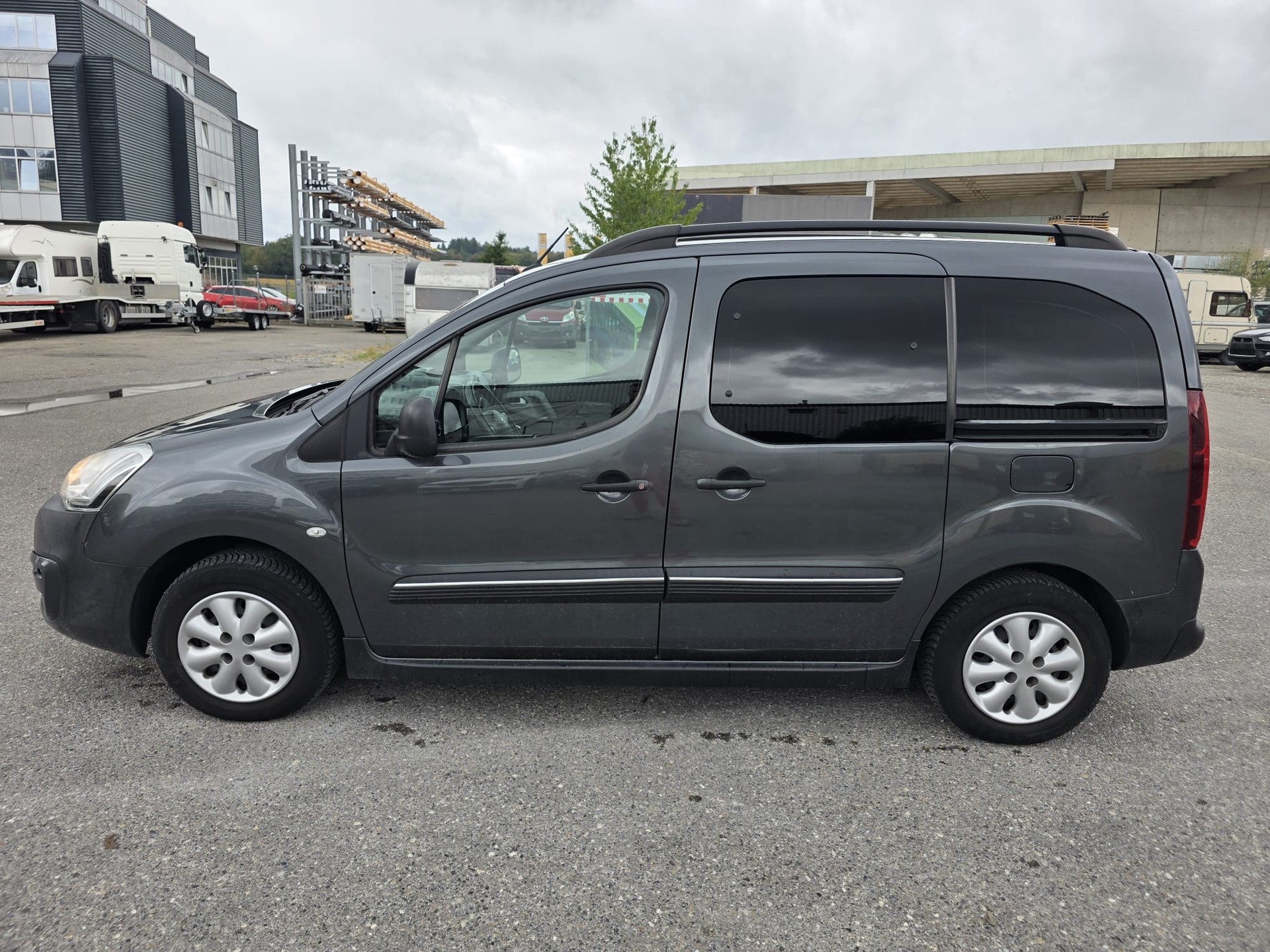 PEUGEOT Partner 1.6 BlueHDi Active-showroom-element-2
