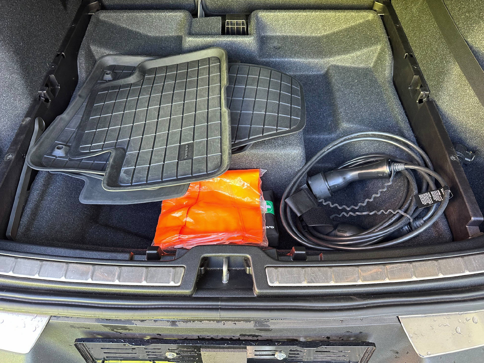 VOLVO XC40 1.5 T5 PiH Inscription Expression-image-15