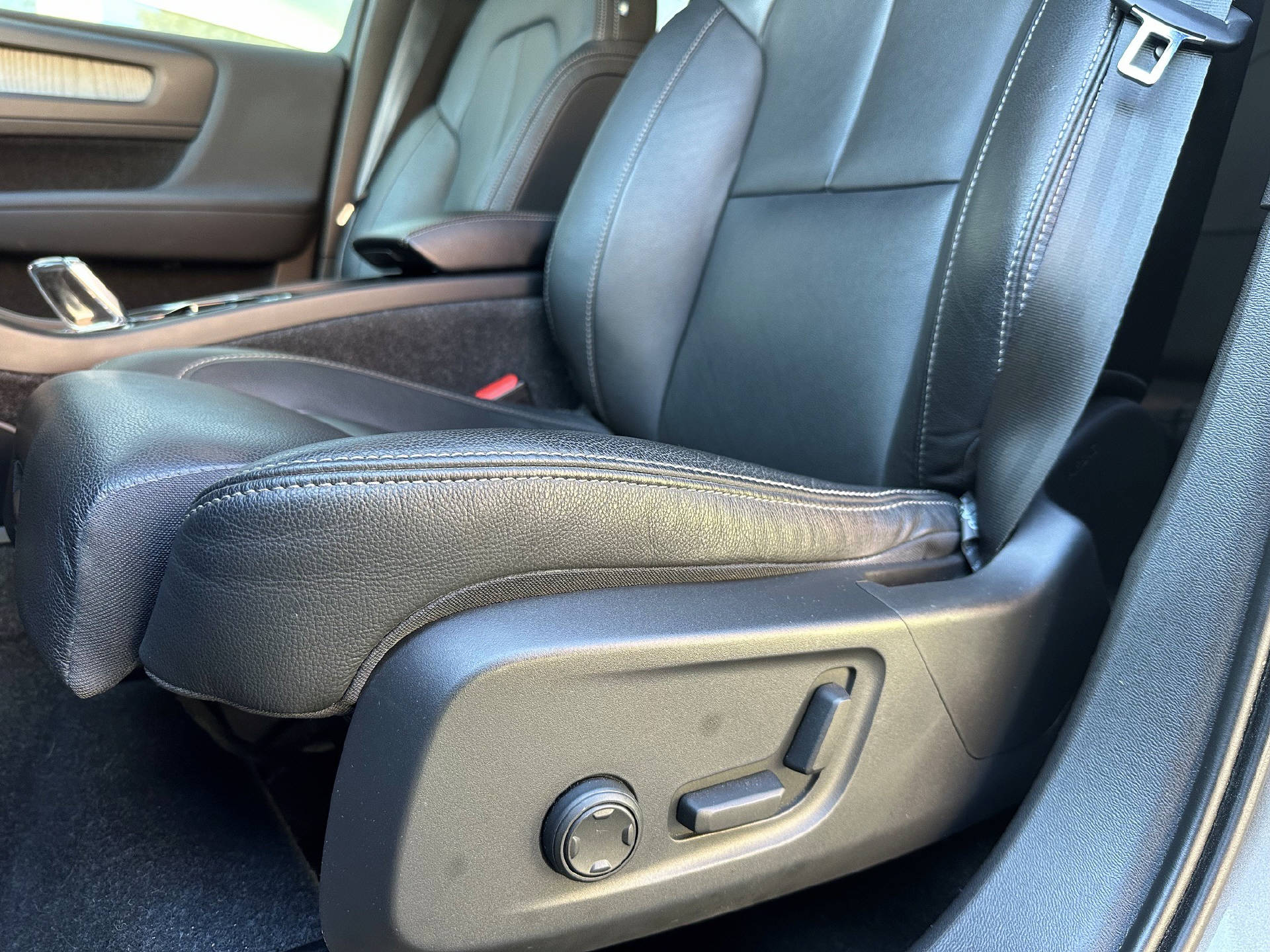 VOLVO XC40 1.5 T5 PiH Inscription Expression-image-10