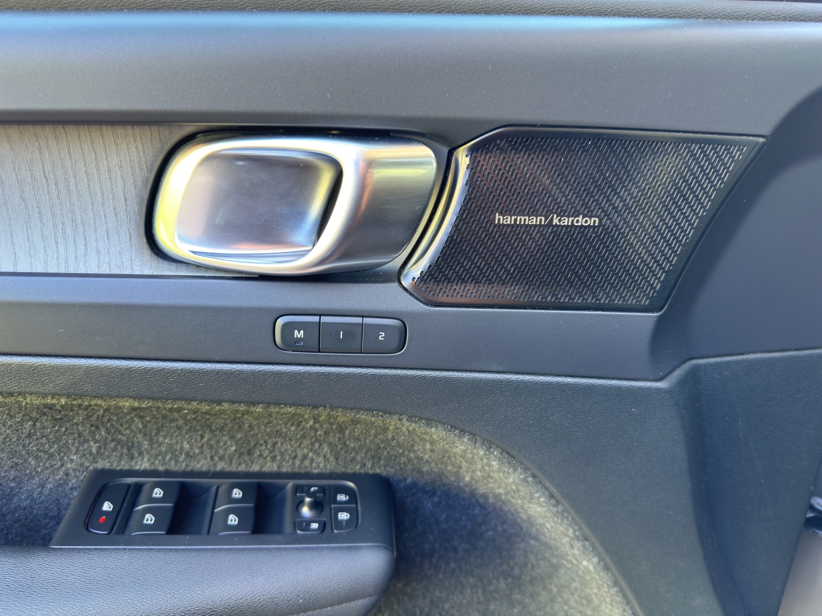 VOLVO XC40 1.5 T5 PiH Inscription Expression-image-9