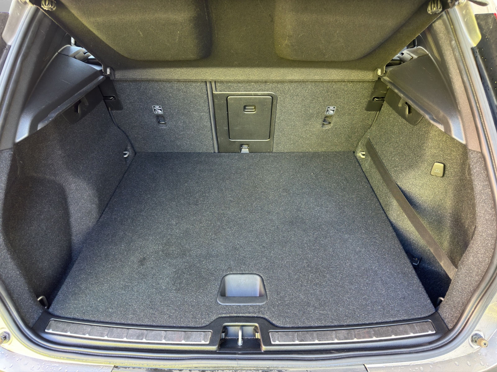 VOLVO XC40 1.5 T5 PiH Inscription Expression-image-14
