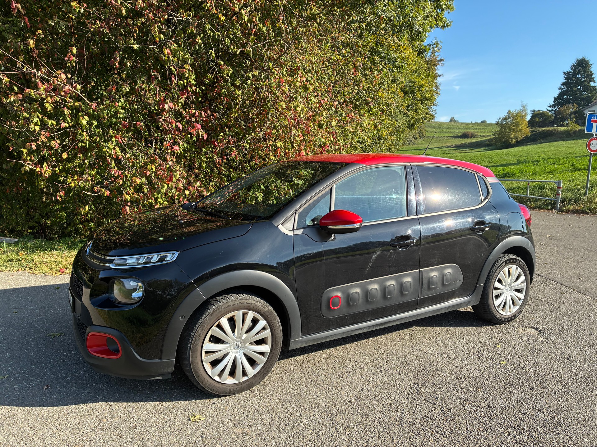 CITROEN 1.2 PureTech Shine-image-1