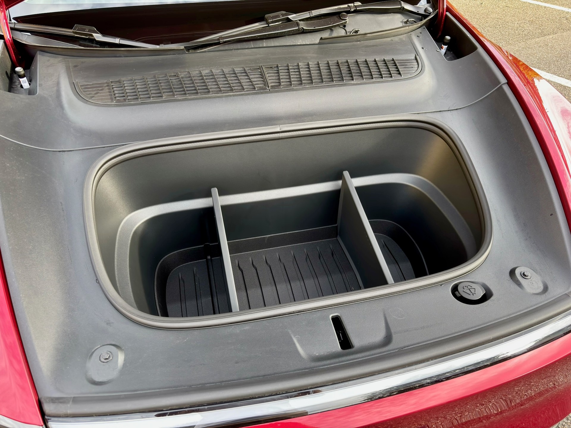 TESLA MODEL Y RWD-image-5