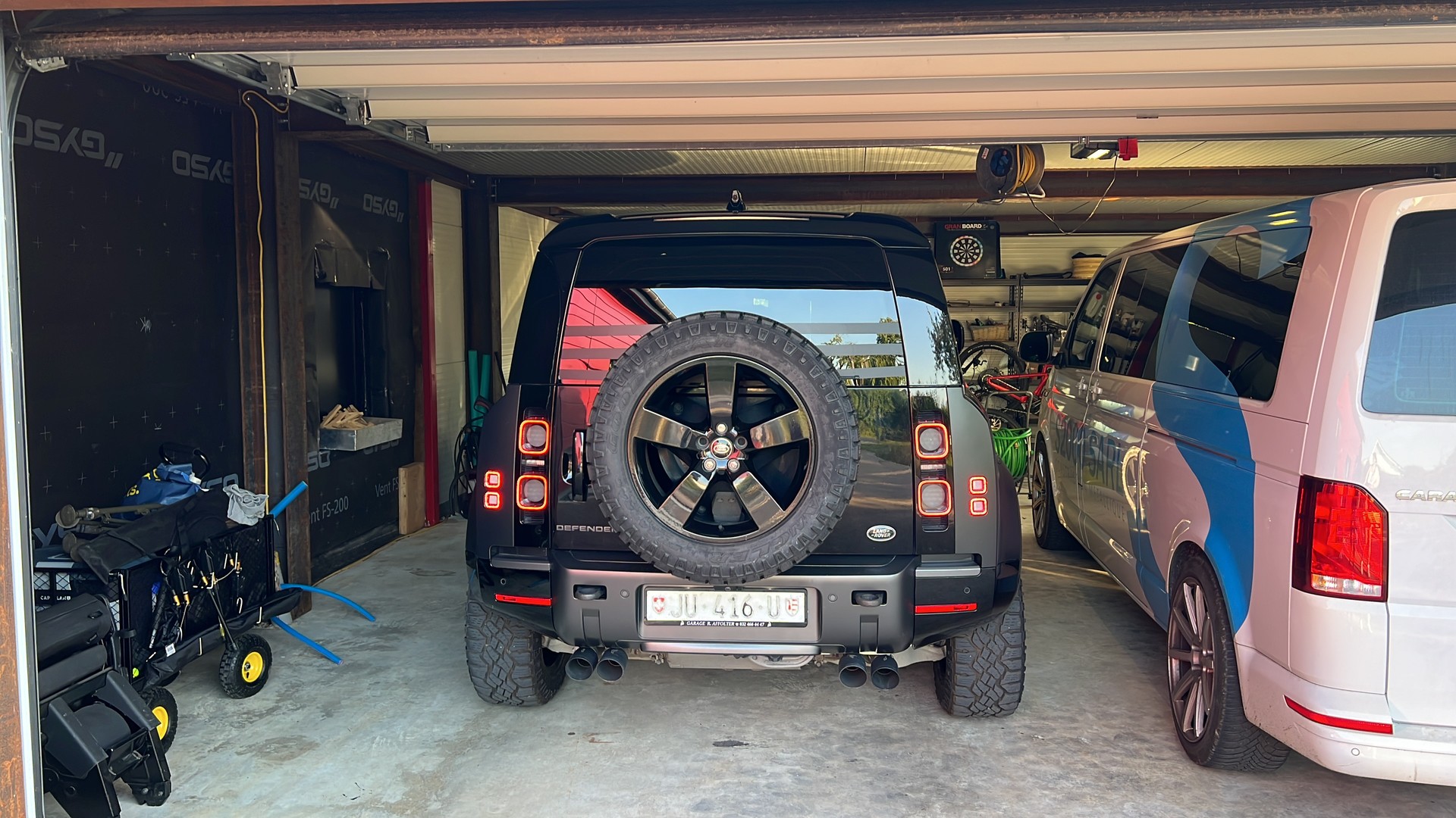 LAND ROVER 5.0 V8 SC Carpathian Edition-image-3