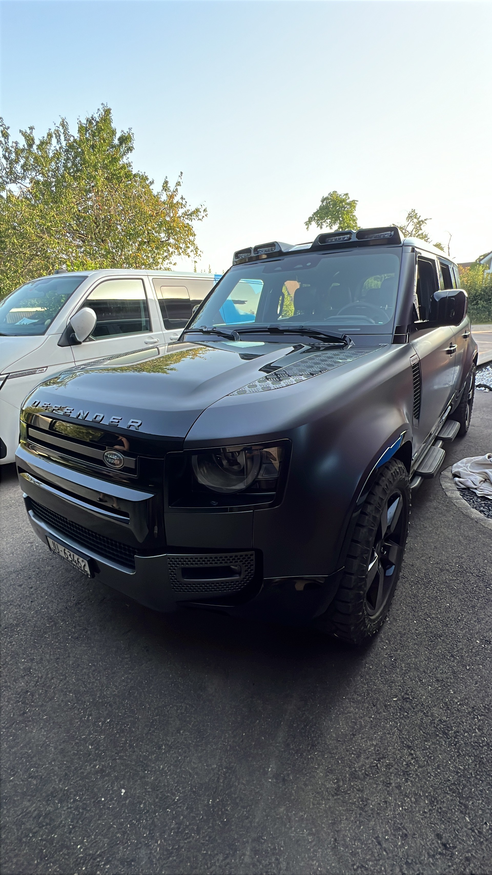LAND ROVER 5.0 V8 SC Carpathian Edition-image-4