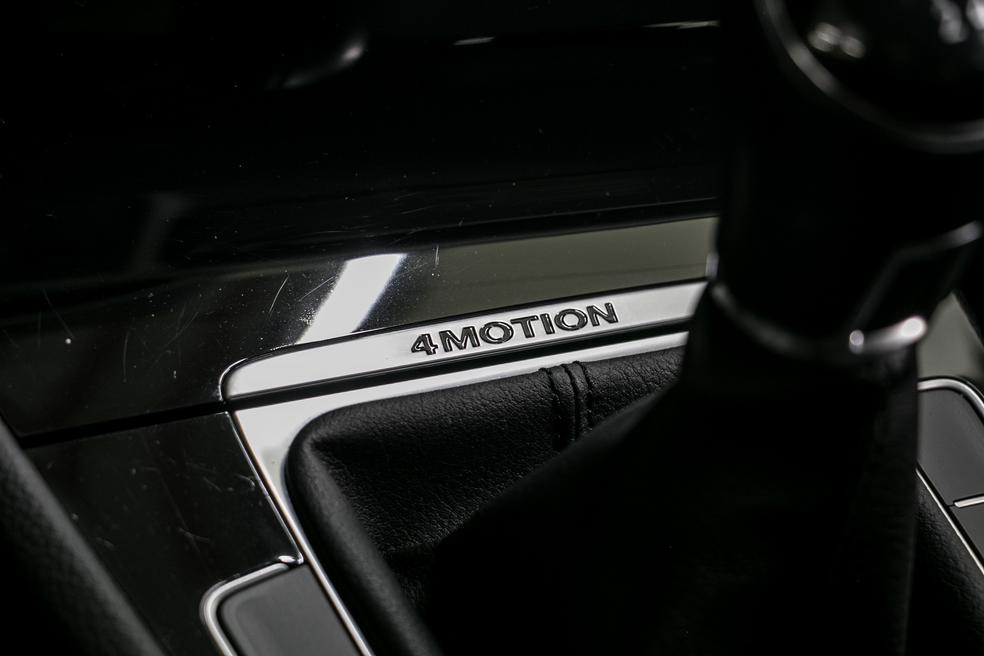 VW Golf 2.0 TDI Highline 4Motion-image-9