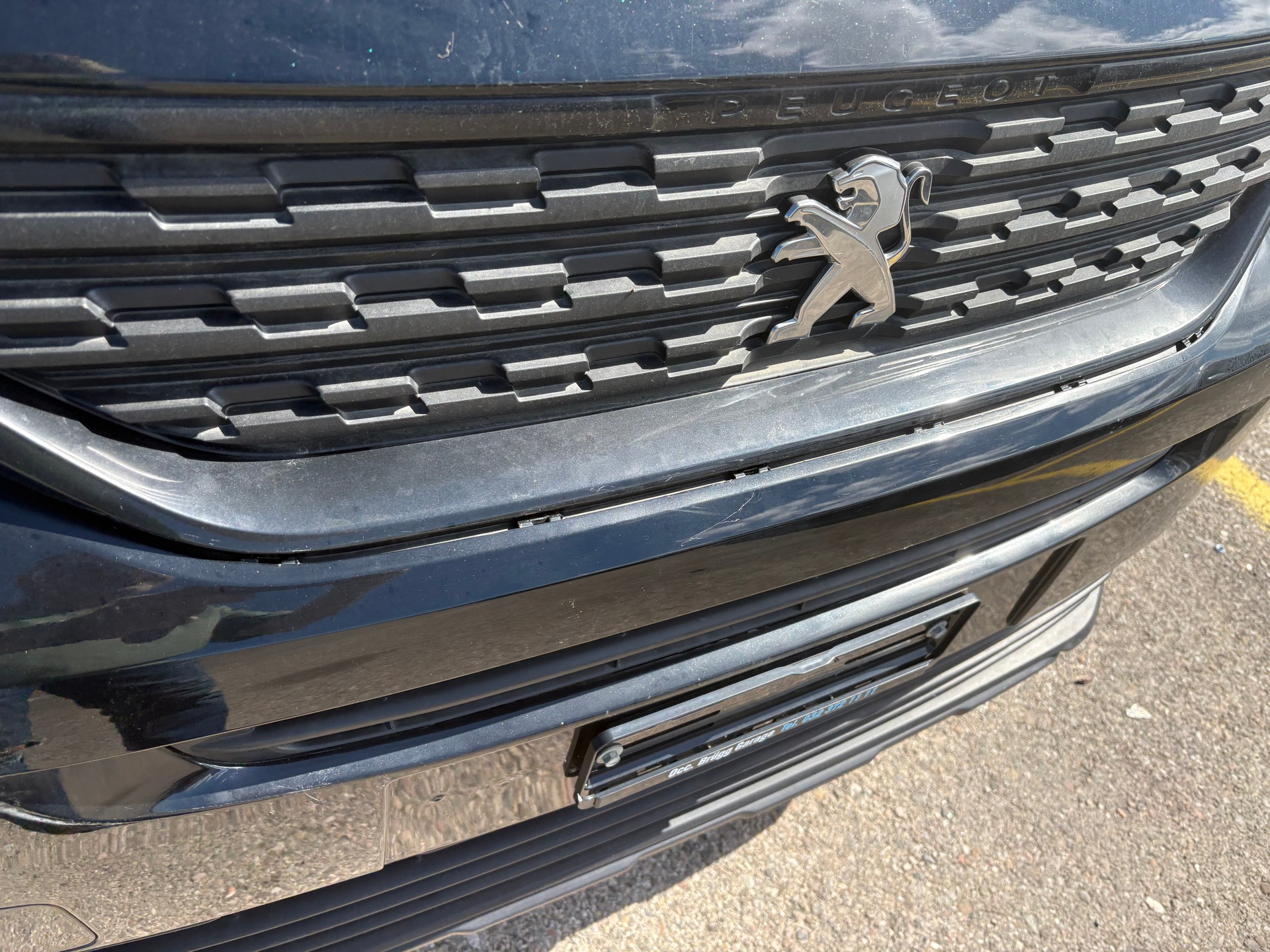 PEUGEOT Rifter 1.2 PureTech Allure EAT8-image-6