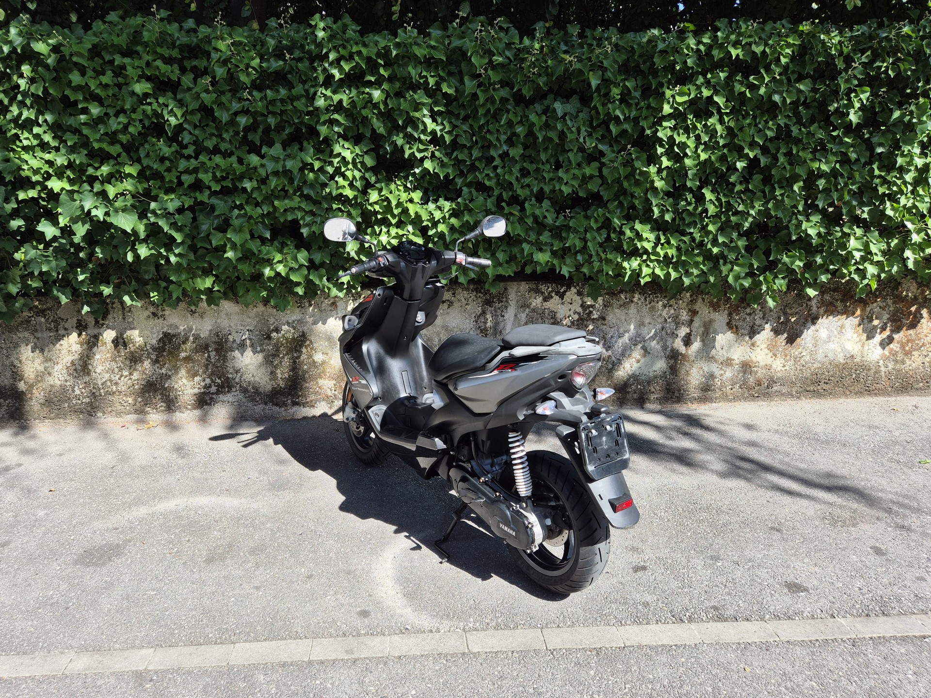 YAMAHA Aerox R NS 50-showroom-element-2