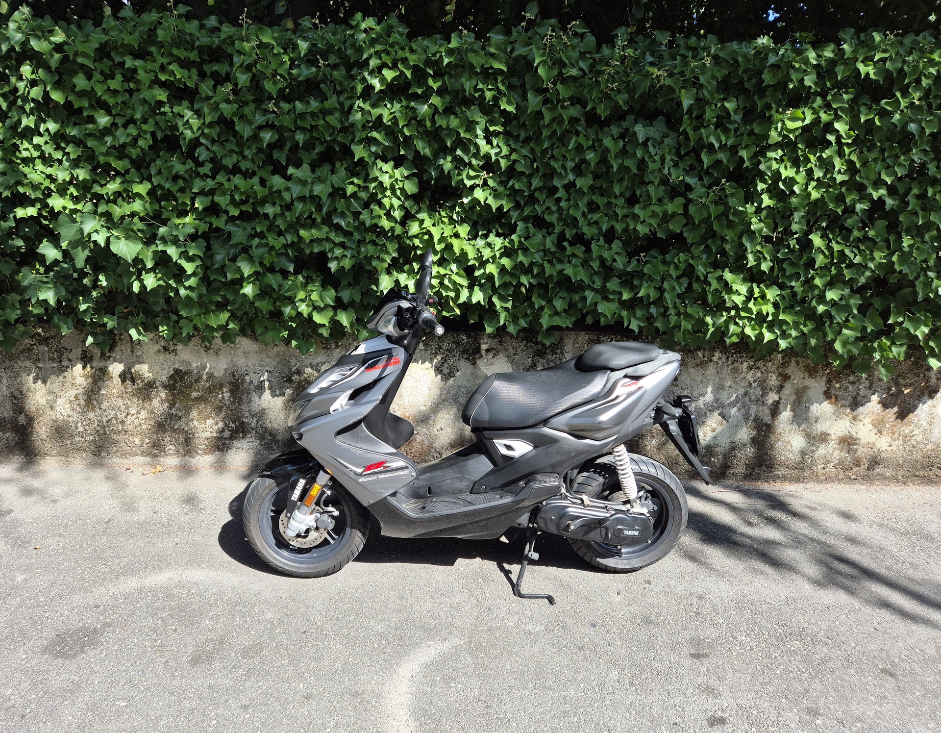 YAMAHA Aerox R NS 50-showroom-element-3
