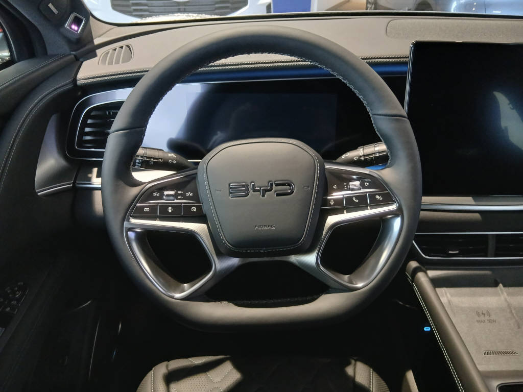 BYD Sealion 7 Comfort-image-11