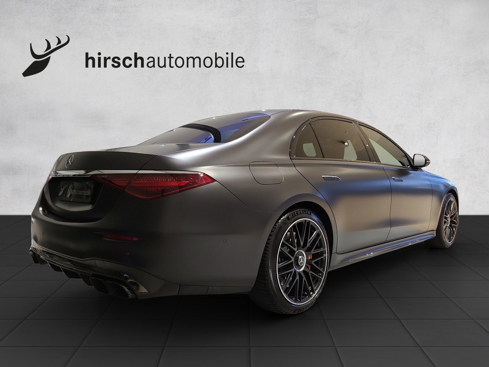 MERCEDES-BENZ S 63 V8 AMG E Performance 4matic+ lang-image-9