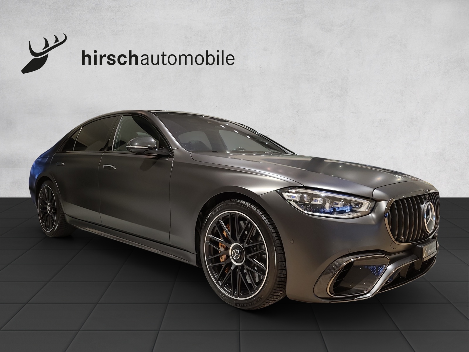 MERCEDES-BENZ S 63 V8 AMG E Performance 4matic+ lang-image-10