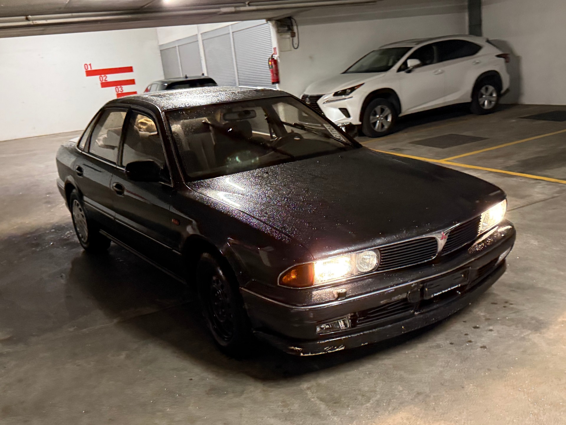 MITSUBISHI Sigma 3.0 V6-image-3