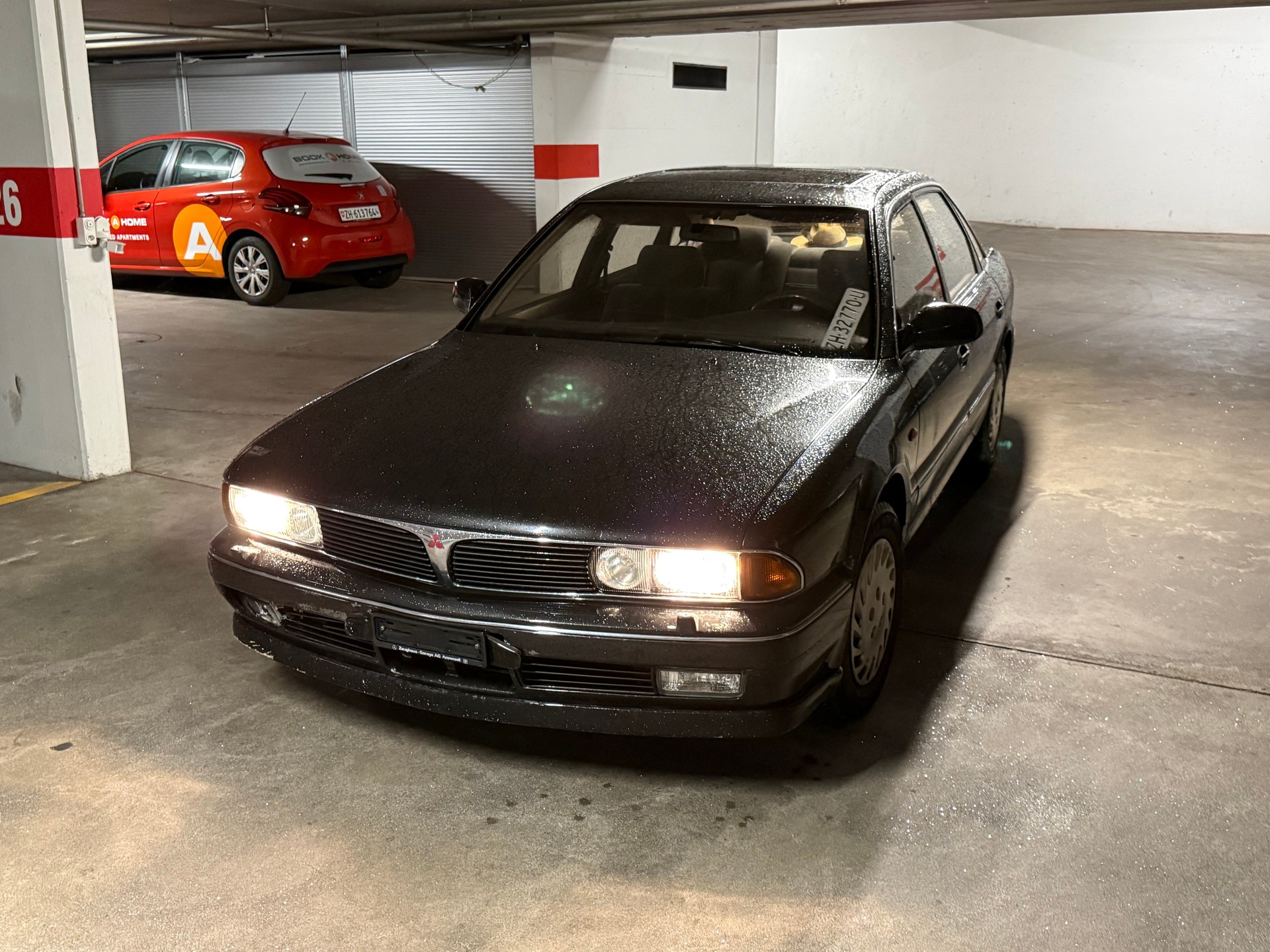 MITSUBISHI Sigma 3.0 V6-image-1