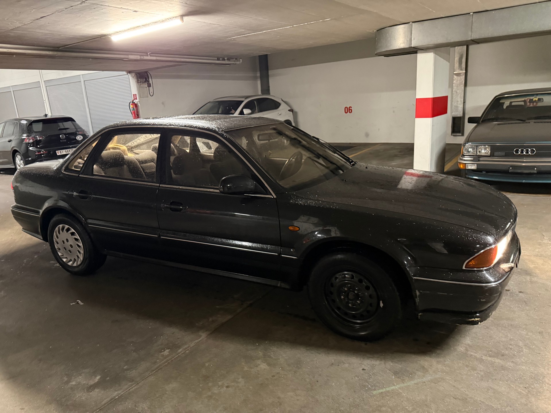 MITSUBISHI Sigma 3.0 V6-image-4