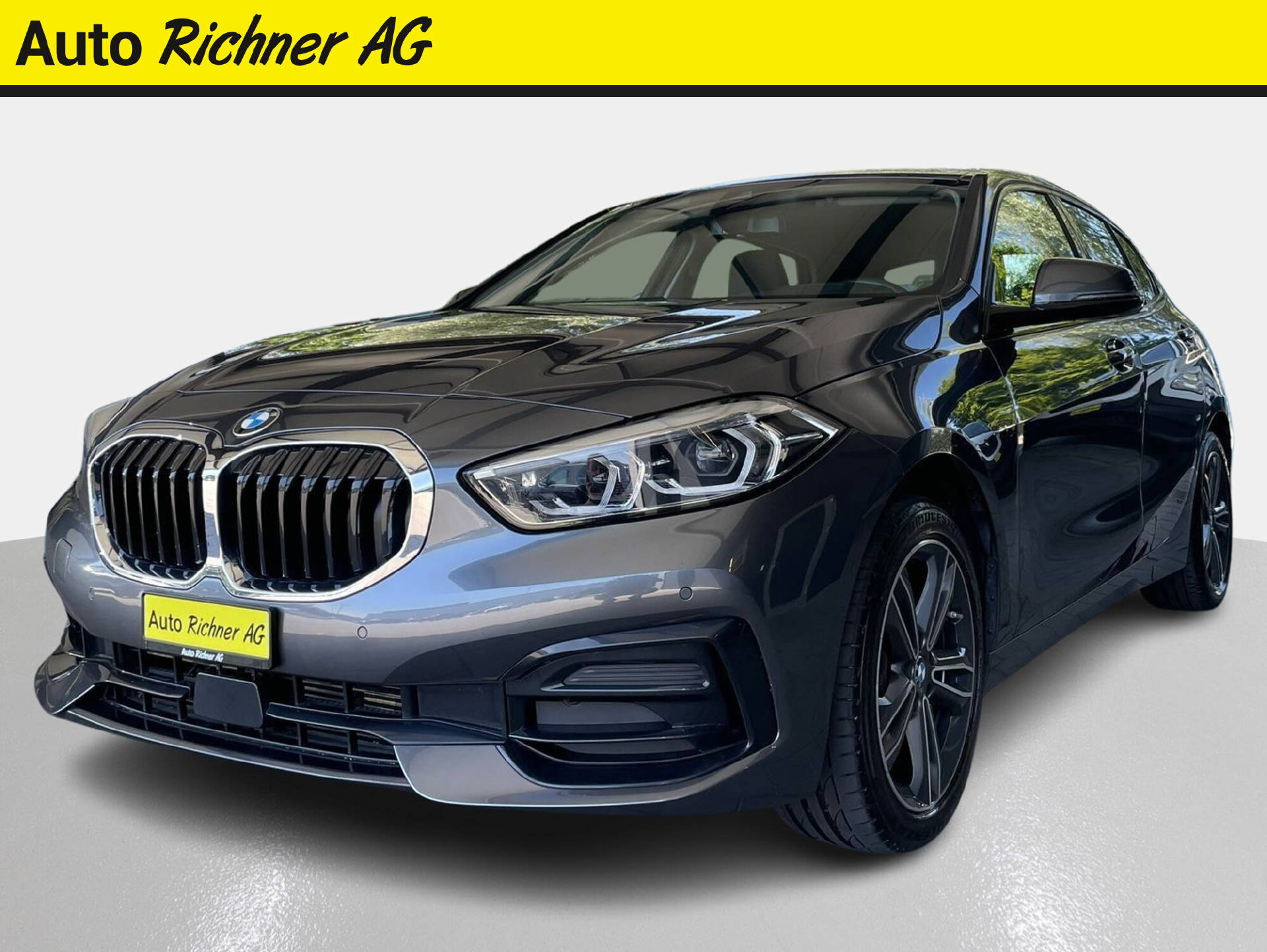 BMW 120d xDrive-image-1