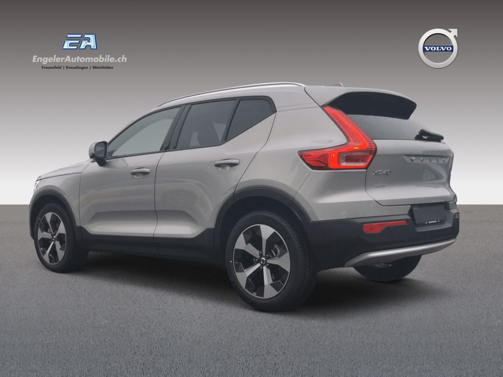 VOLVO XC40 1.5 T2 XCITE-image-3