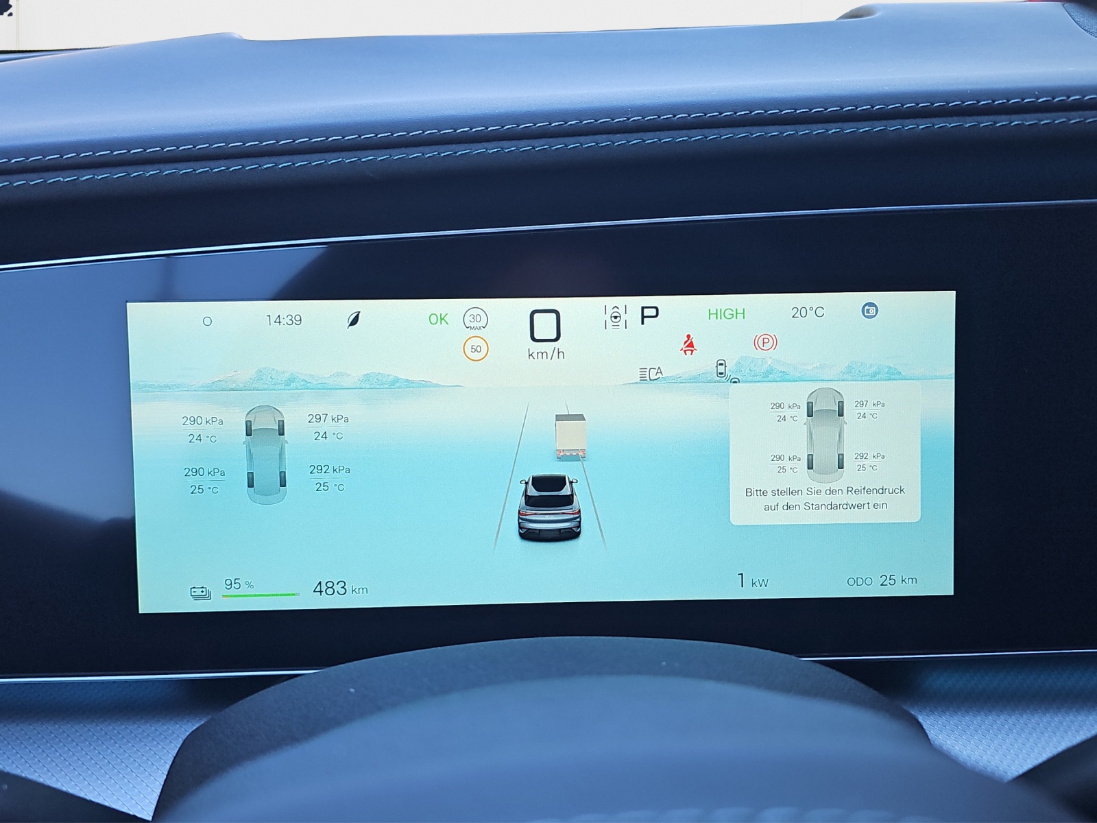 BYD Sealion 7 91,3 kWh Excellence AWD-image-12