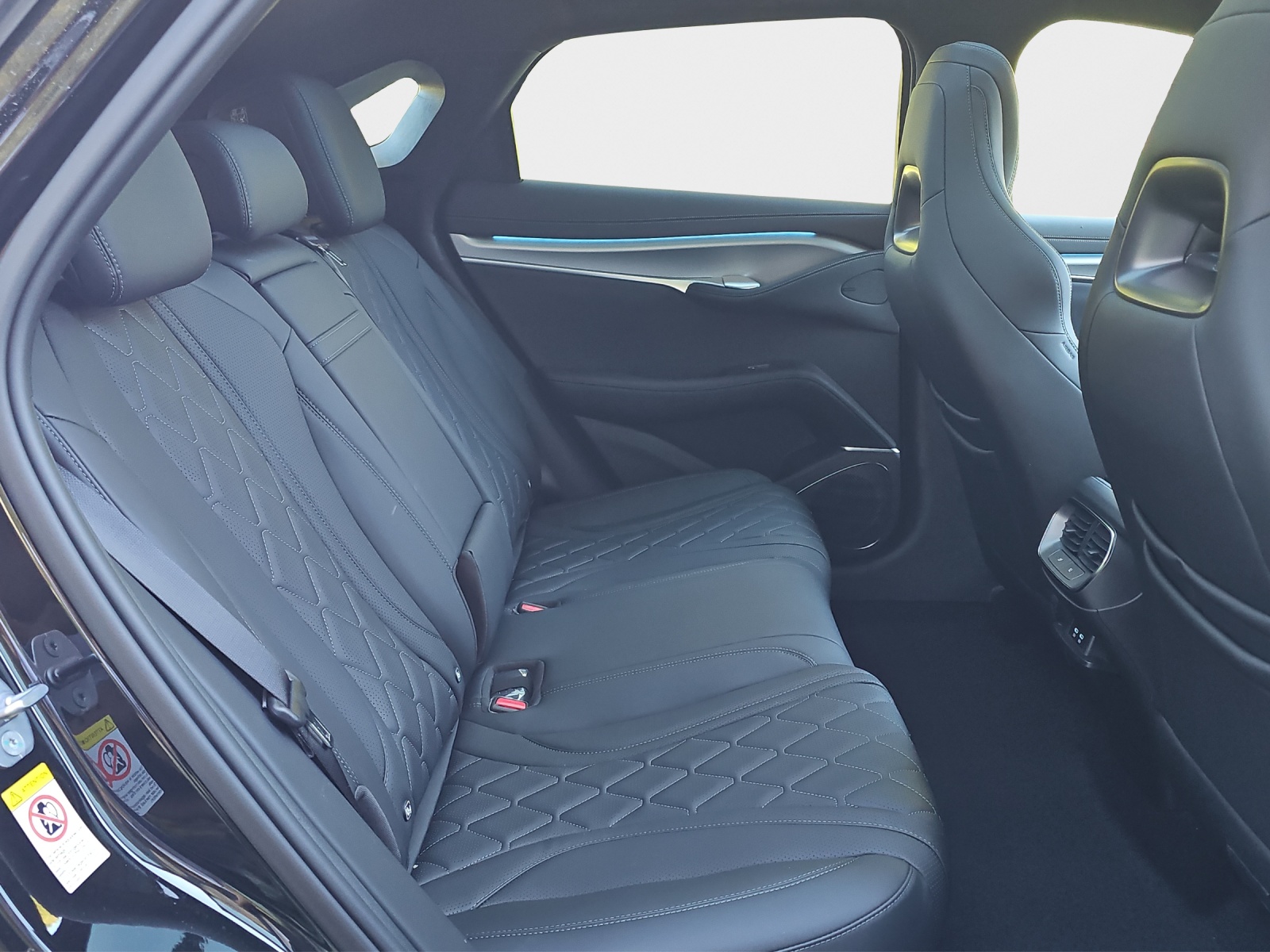 BYD Sealion 7 91,3 kWh Excellence AWD-image-18