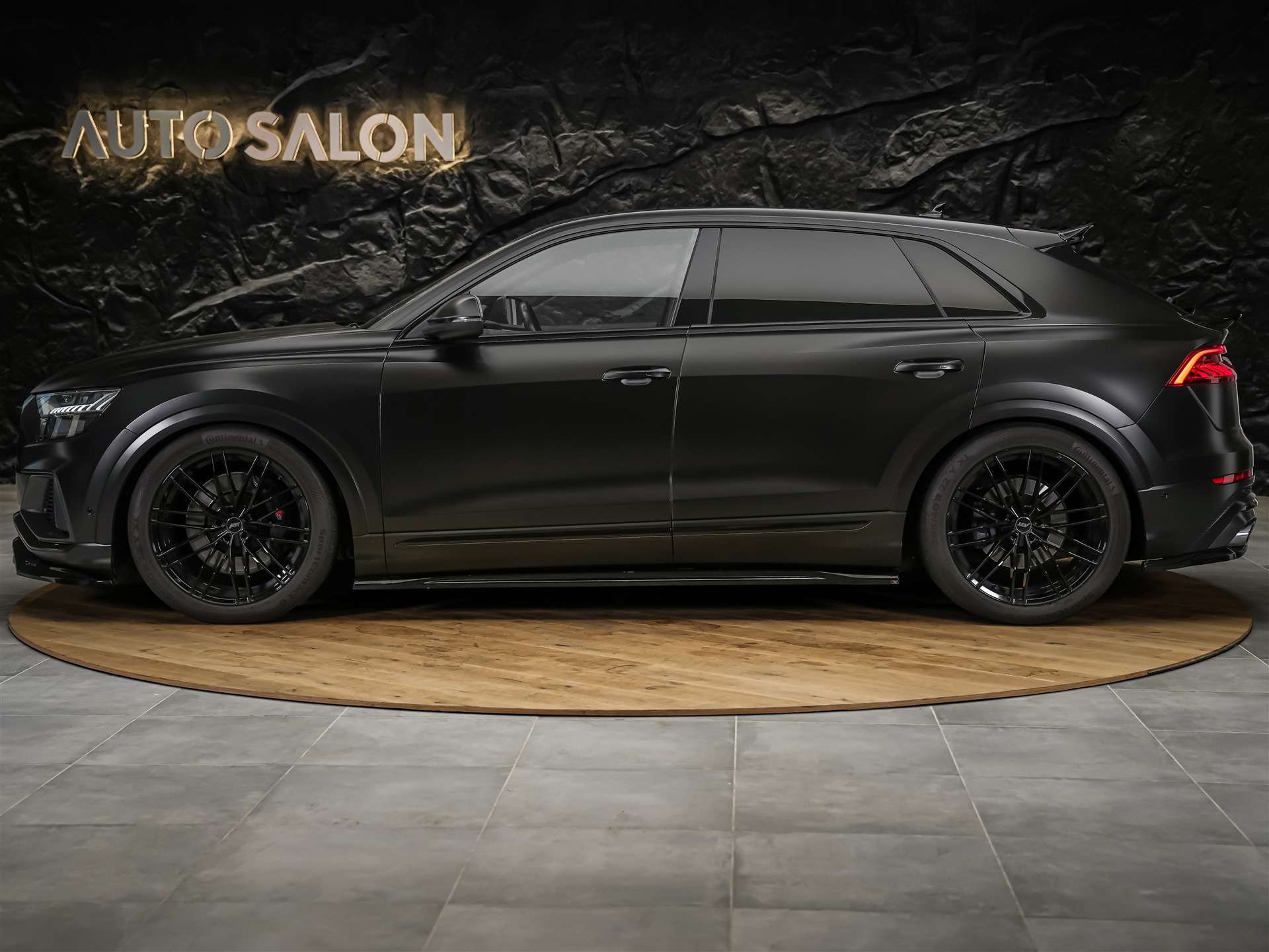 AUDI SQ8 TFSI quattro tiptronic *Maxton Body Kit*B&O*Standheizung*AHK*-image-1