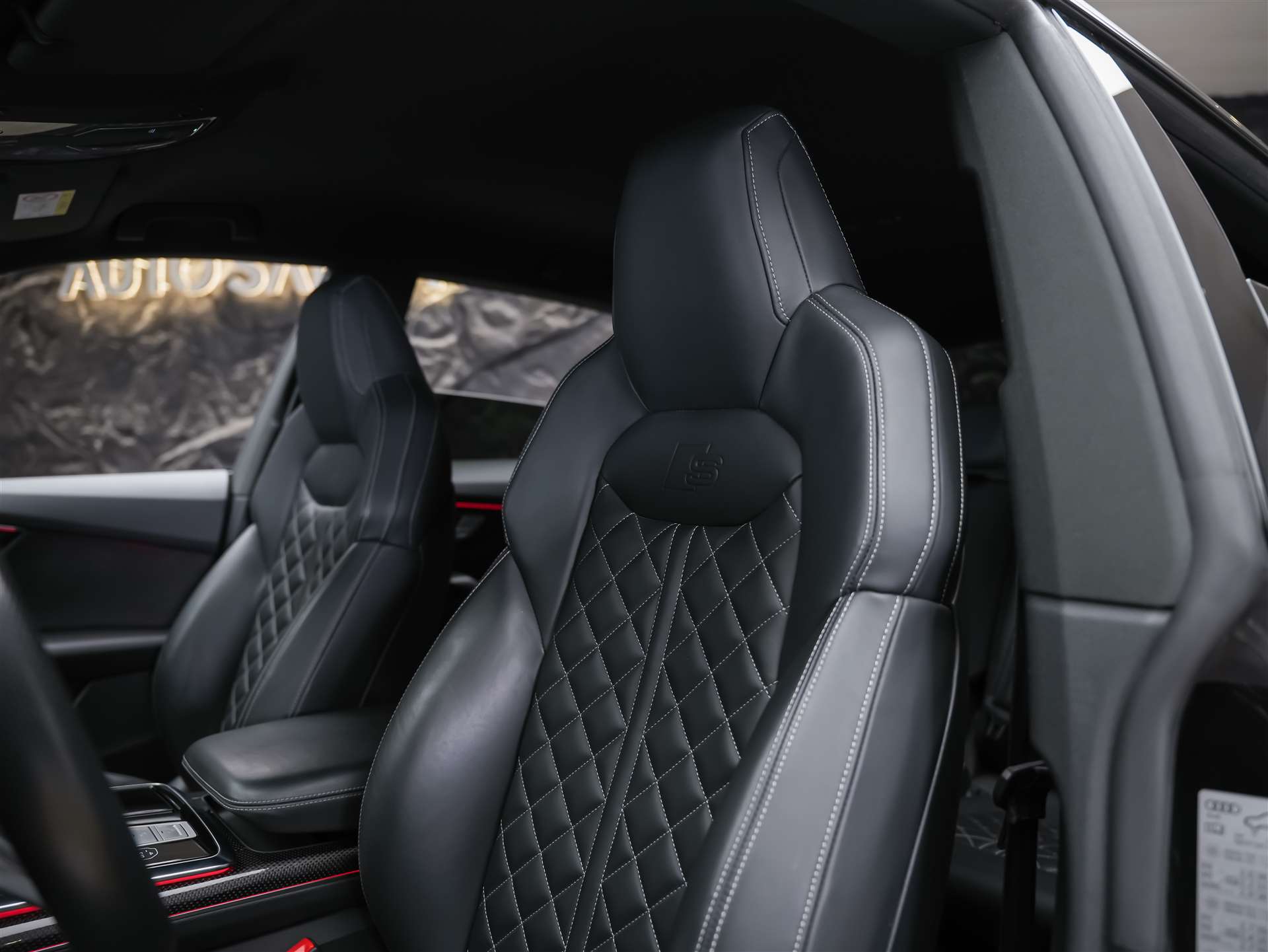AUDI SQ8 TFSI quattro tiptronic *Maxton Body Kit*B&O*Standheizung*AHK*-image-9