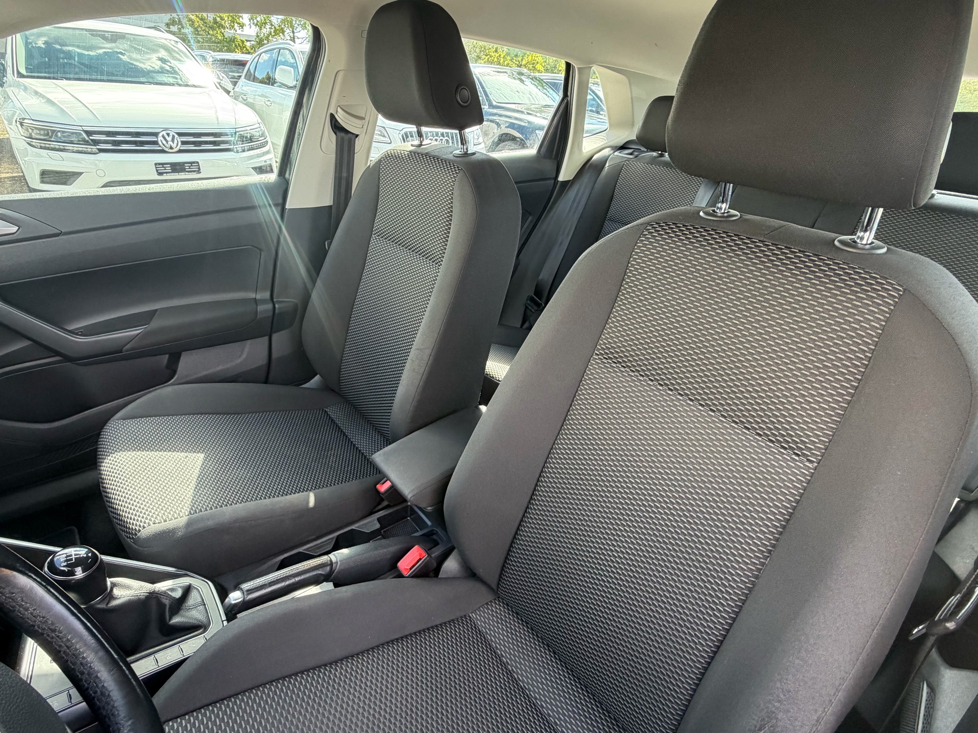 VW Polo 1.0 BMT Value-image-8