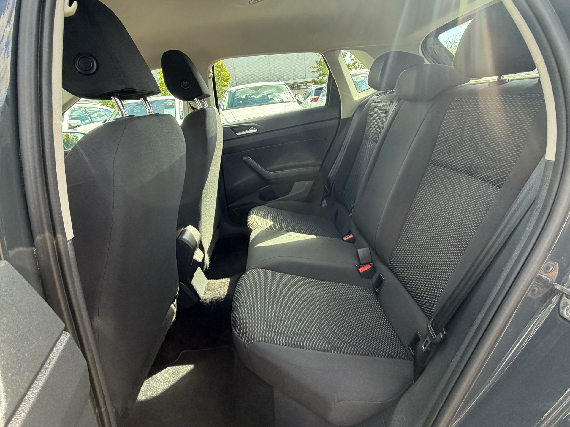VW Polo 1.0 BMT Value-image-9