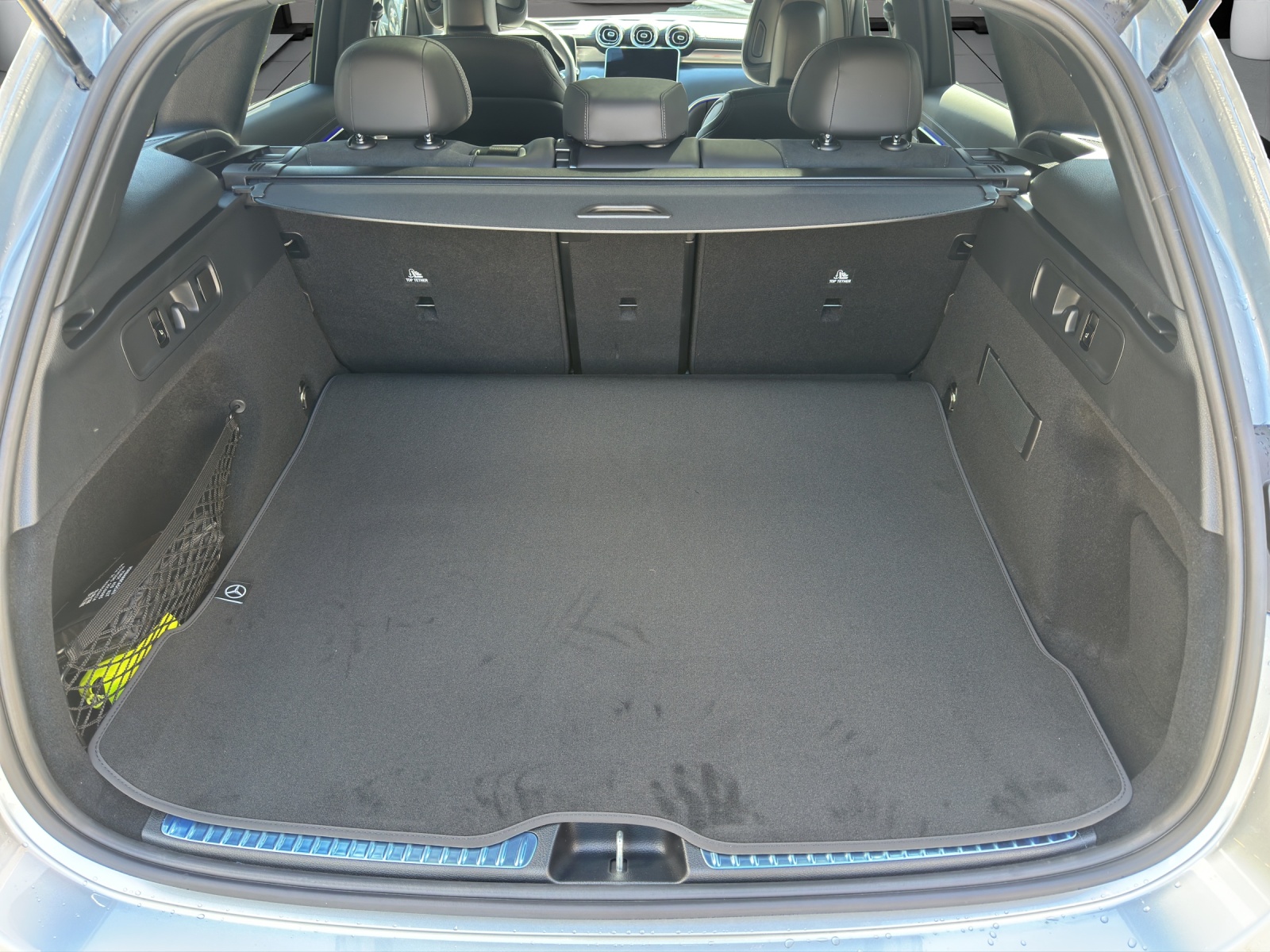 MERCEDES-BENZ GLC 200 4Matic 9G-Tronic-image-5