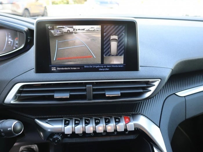 PEUGEOT 5008 1.5 BlueHDi Business Line EAT ** MIT AHK ** RF-Kamera ** G.Navi ** Frisch Ab MFK **-image-7