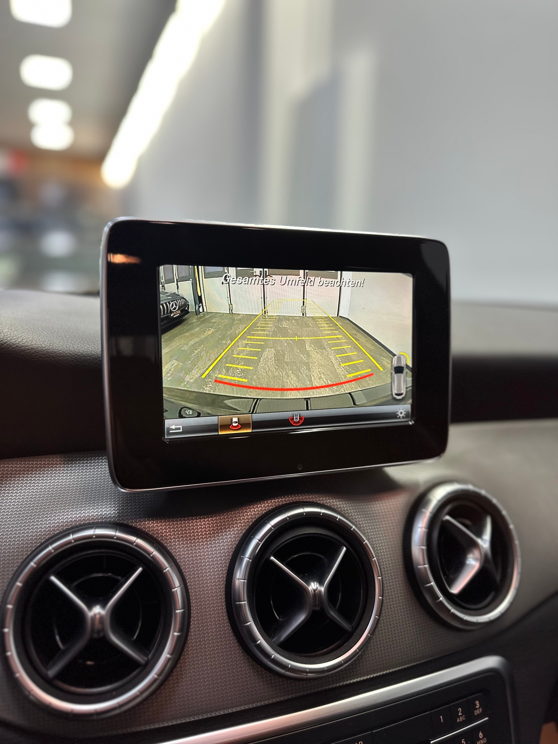 MERCEDES-BENZ CLA Shooting Brake 250 Urban 7G-DCT-image-13