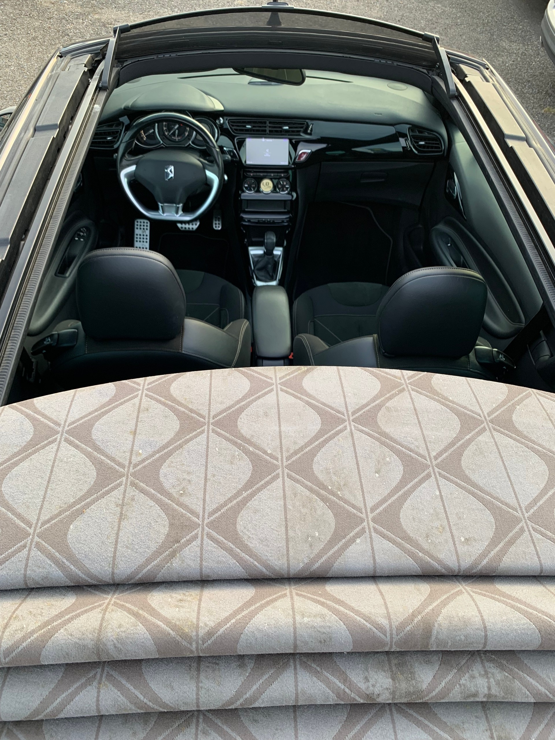DS AUTOMOBILES Cabrio-image-14