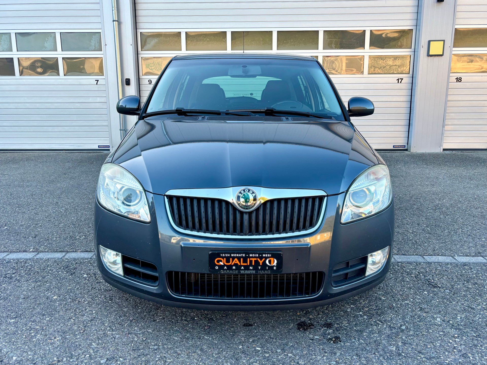 SKODA Fabia 1.6 Classic AUTOMATIK Tip-Tronic-showroom-element-1