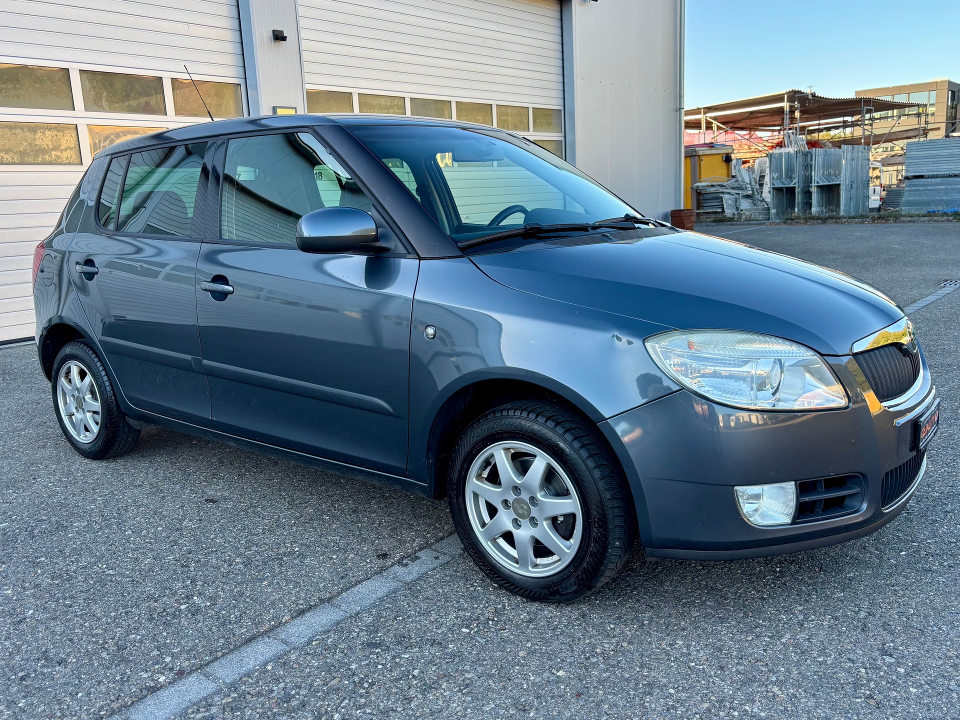 SKODA Fabia 1.6 Classic AUTOMATIK Tip-Tronic-showroom-element-2