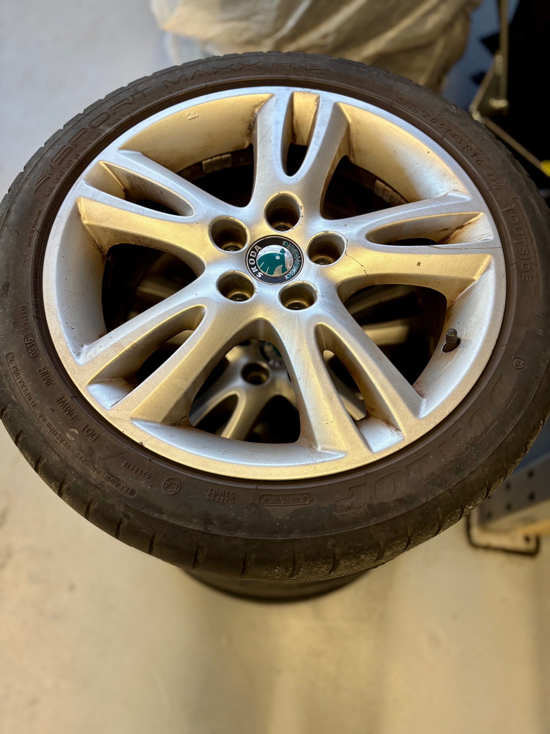 SKODA Fabia 1.6 Classic AUTOMATIK Tip-Tronic-image-15