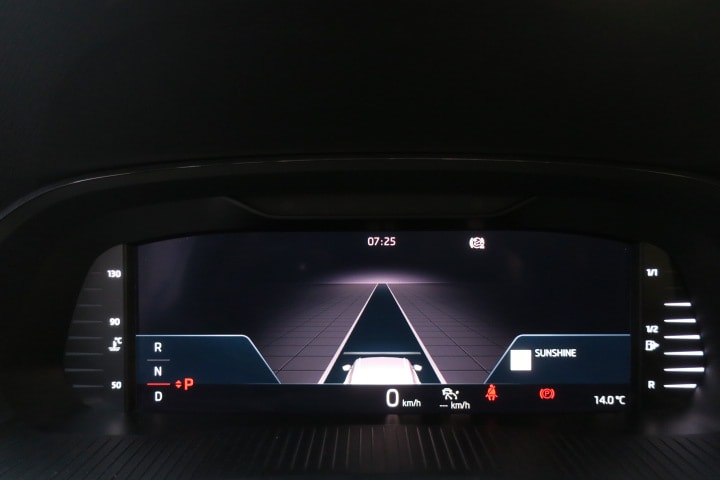 SKODA Octavia Combi 2.0 TDI DSG Ambition 4x4-image-9