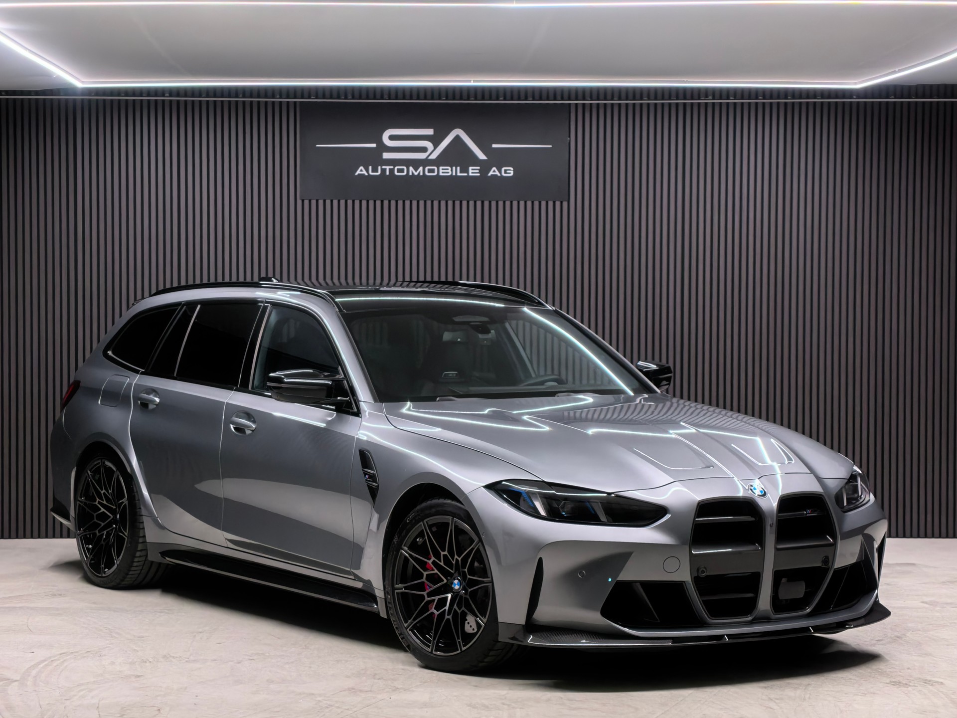 BMW M3 Touring xDrive Competition M-image-0