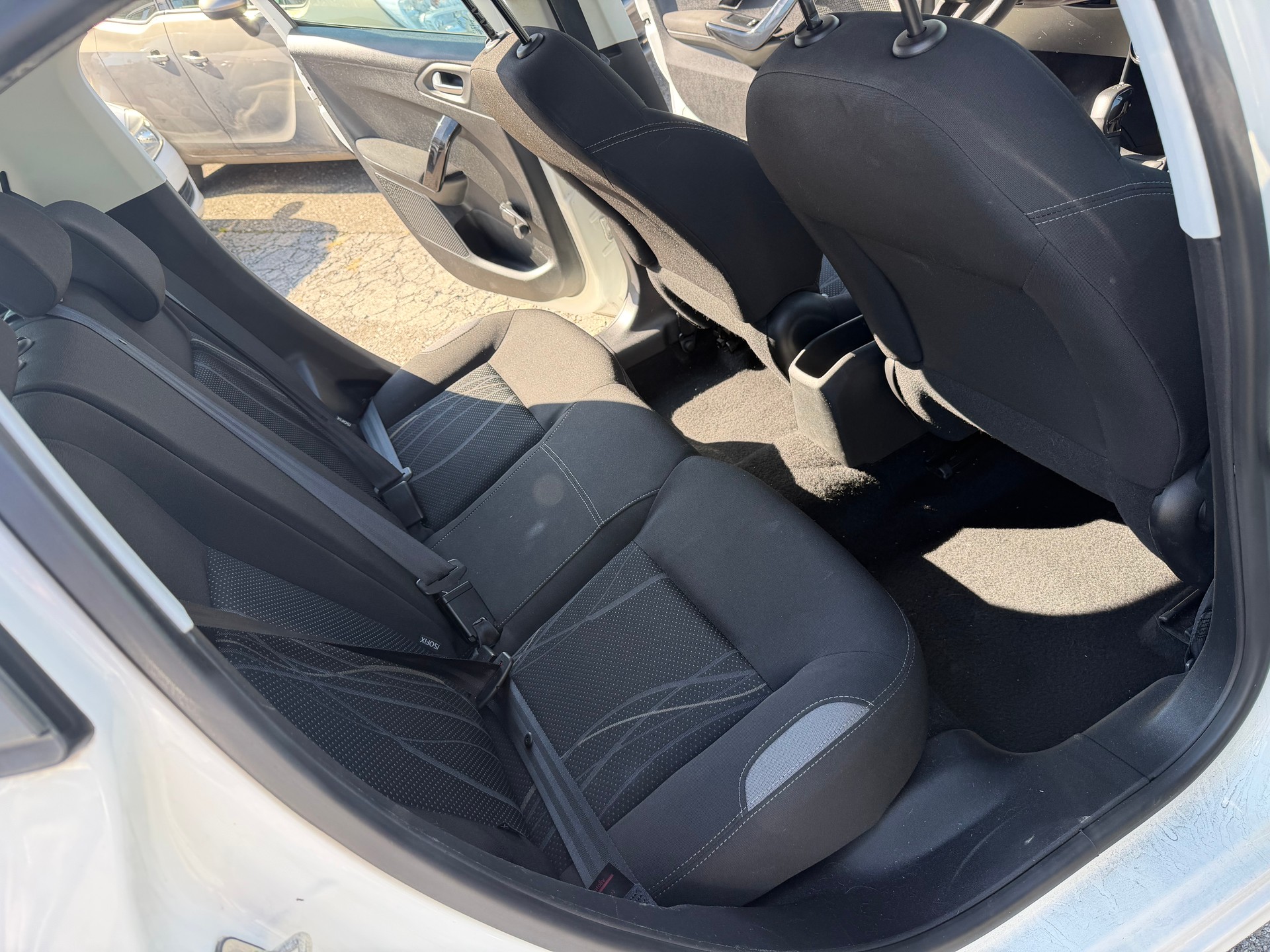 PEUGEOT 208 1.2 VTI Access-image-7