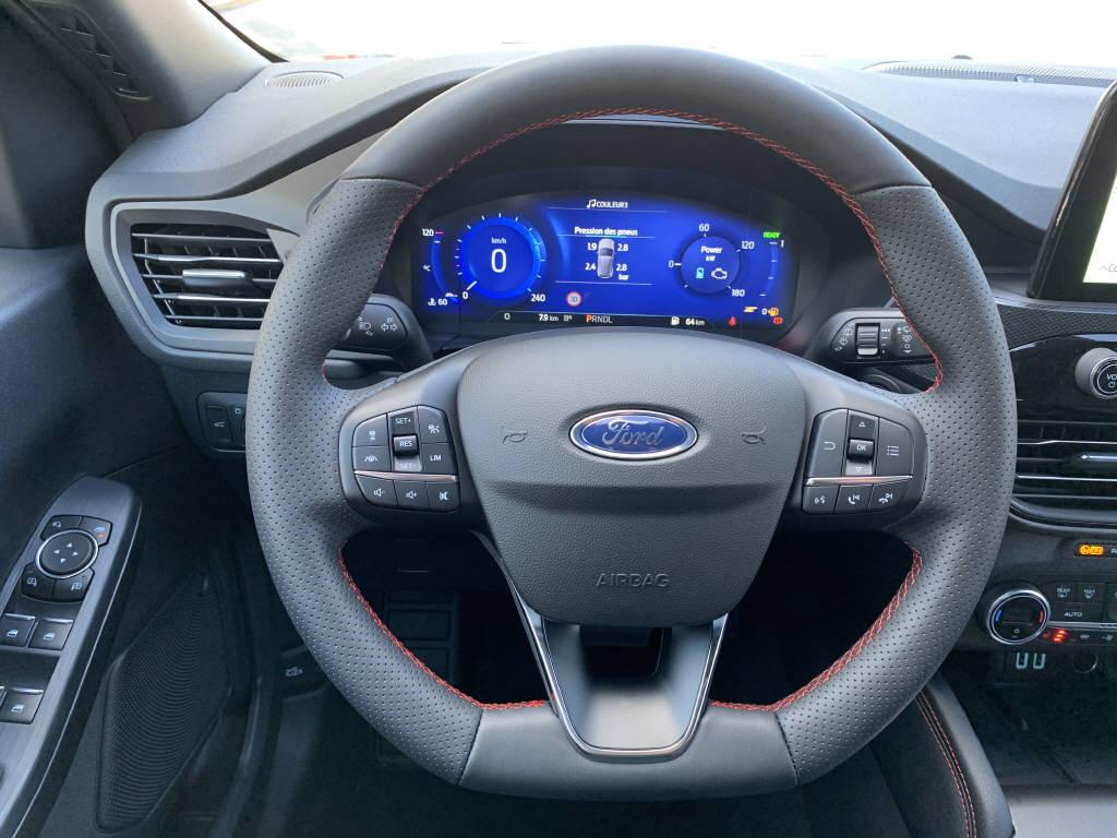 FORD Kuga 2.5 Hybrid ST-Line X 4x4-image-3