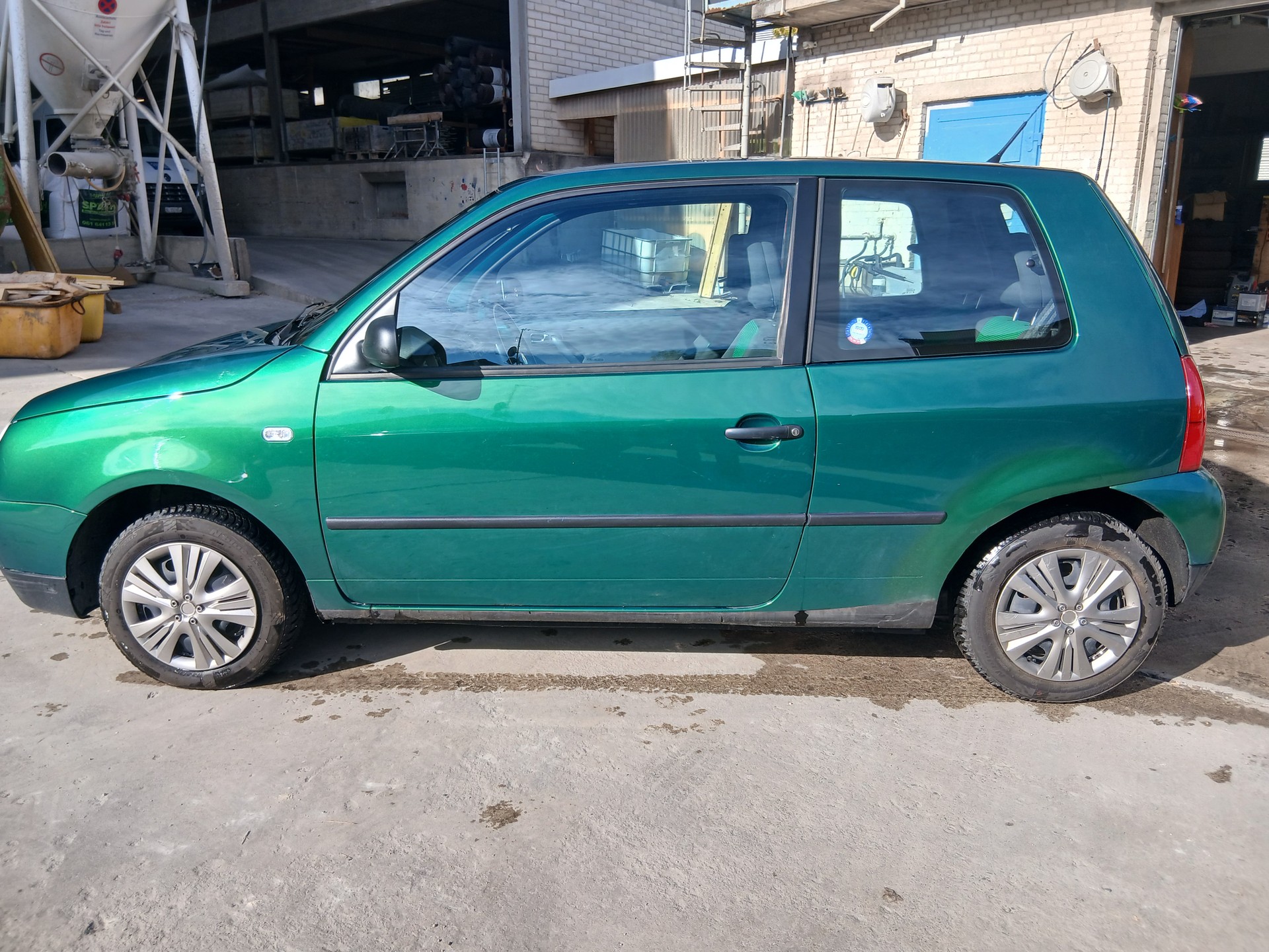 VW Lupo 75 Trendline-image-4