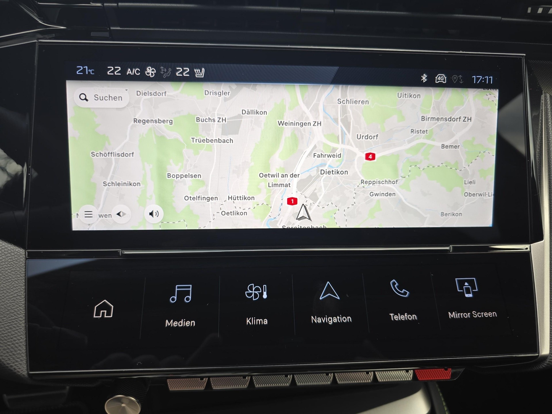 PEUGEOT 308 SW 1.2 Hybrid GT-image-13