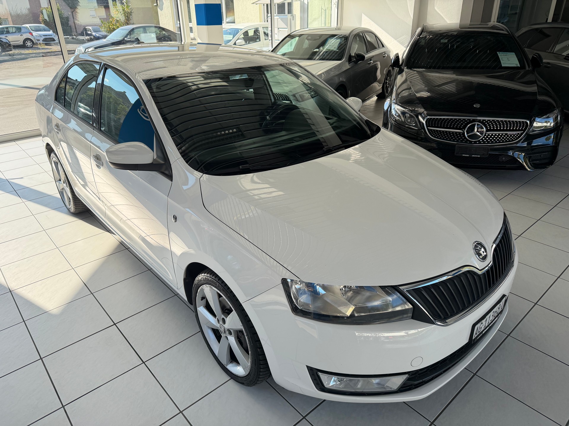 SKODA Rapid 1.4 TSI Ambition DSG-image-2