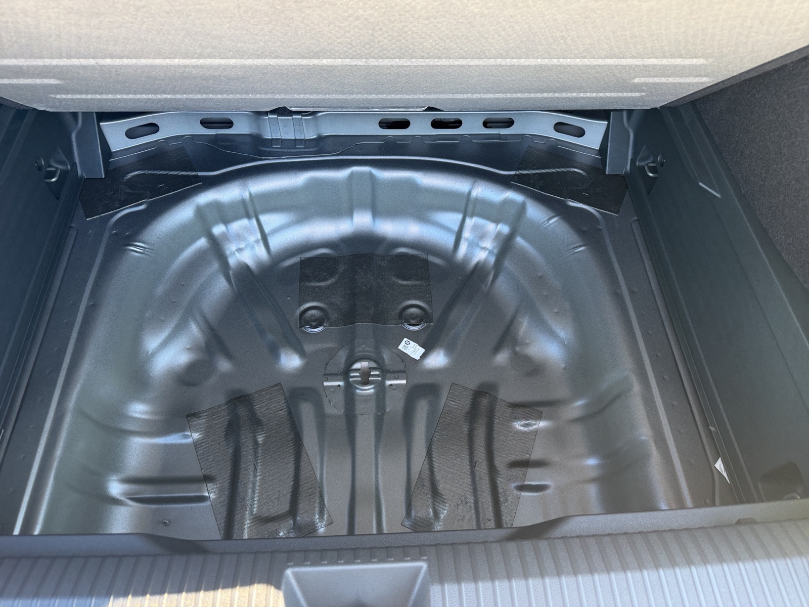 VW T-Roc 1.5 eTSI mHEV R-Line DSG-image-13