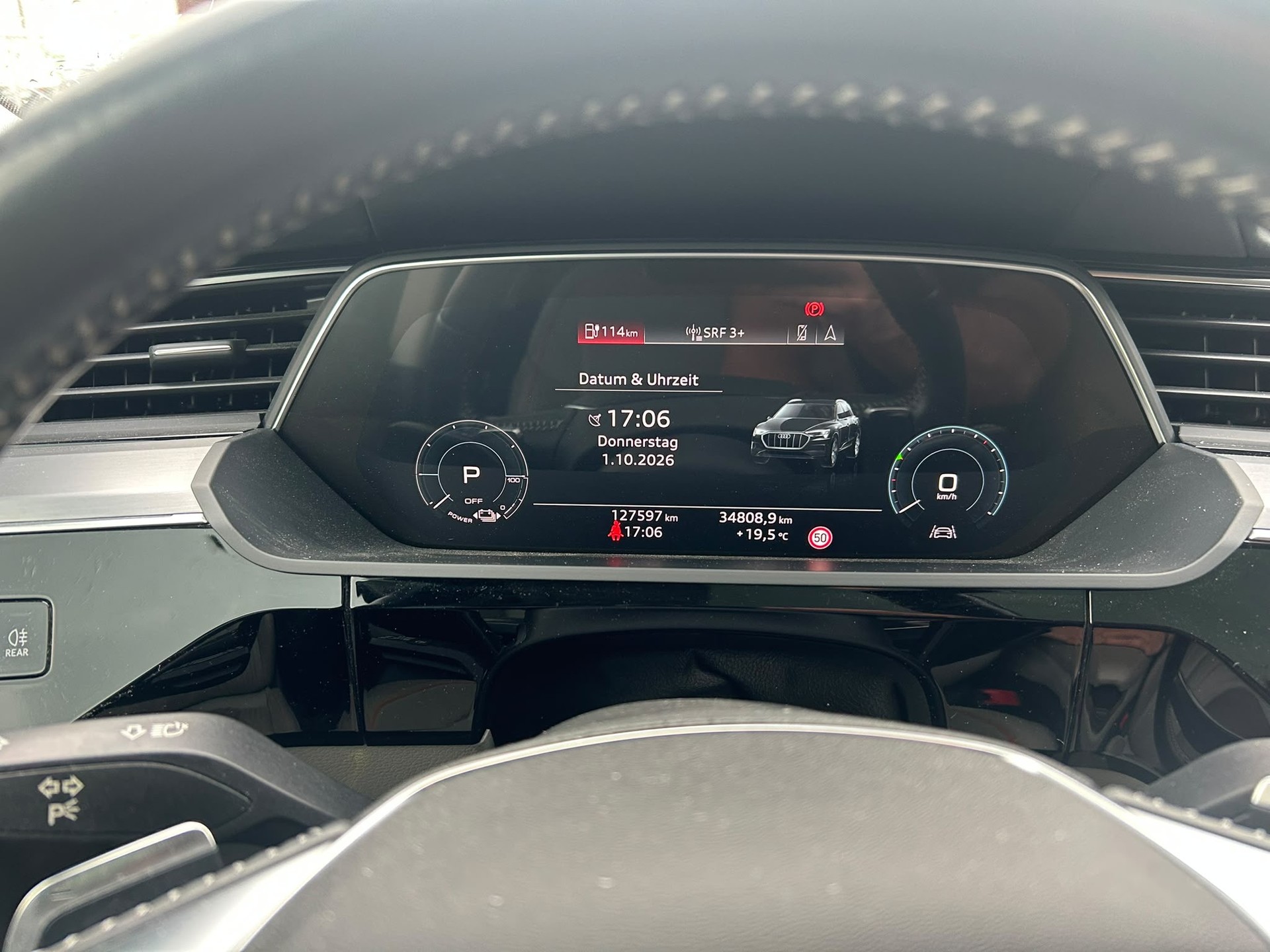 AUDI e-tron 55 quattro-image-17