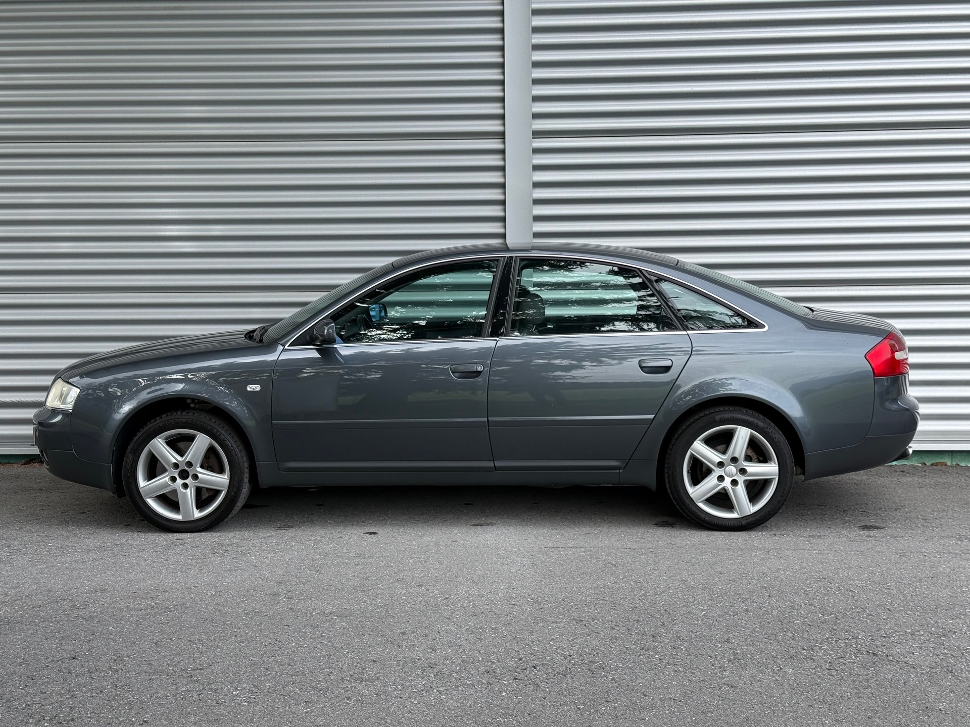 AUDI A6 3.0 quattro-image-4