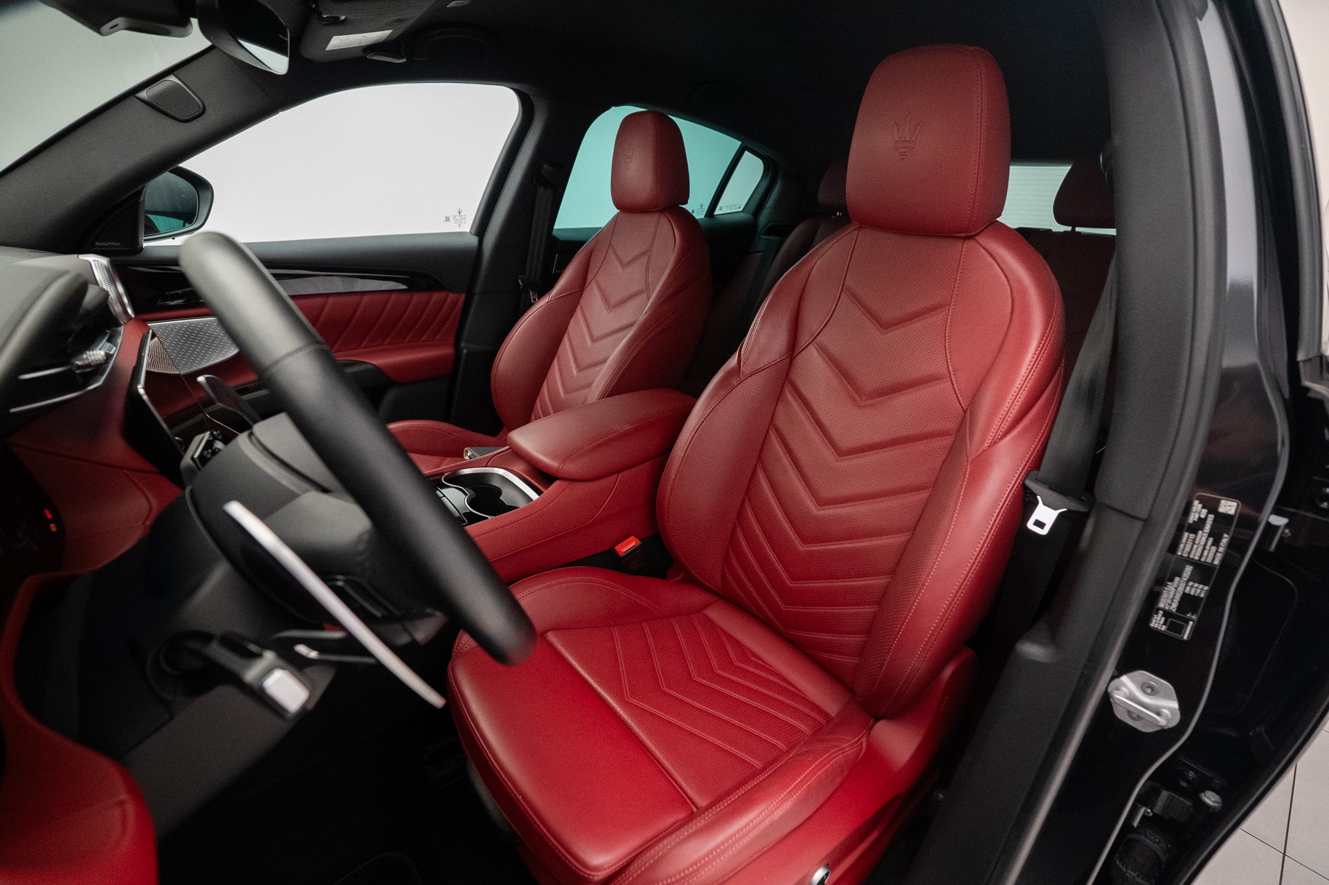 MASERATI Grecale 2.0 MHEV Modena Hybrid Automatica-image-7