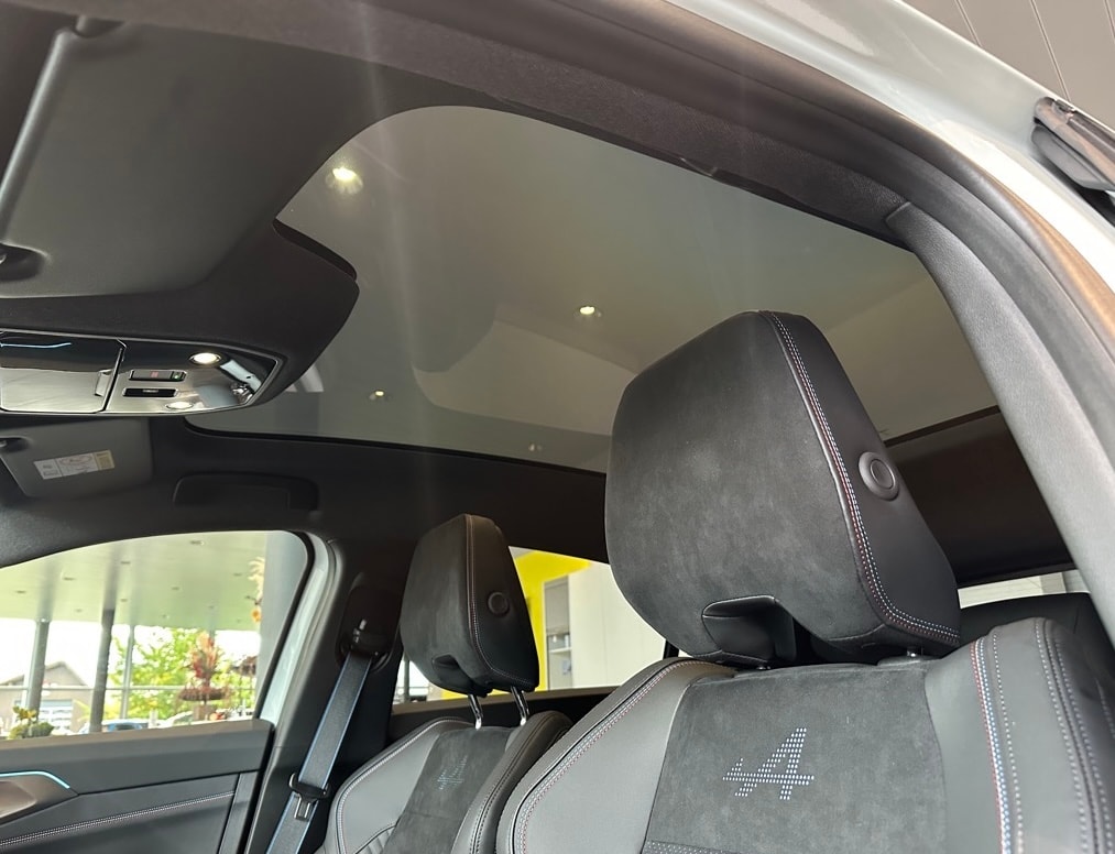 RENAULT Rafale 1.2 E-Tech Plug-in Hybrid 300 4x4 Atelier Alpine-image-22