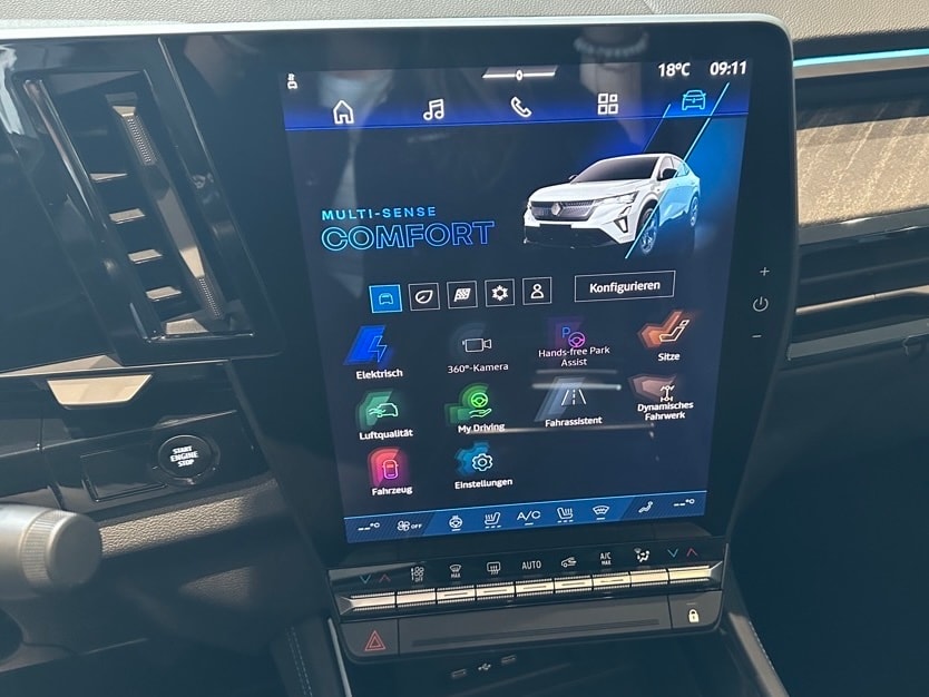 RENAULT Rafale 1.2 E-Tech Plug-in Hybrid 300 4x4 Atelier Alpine-image-19