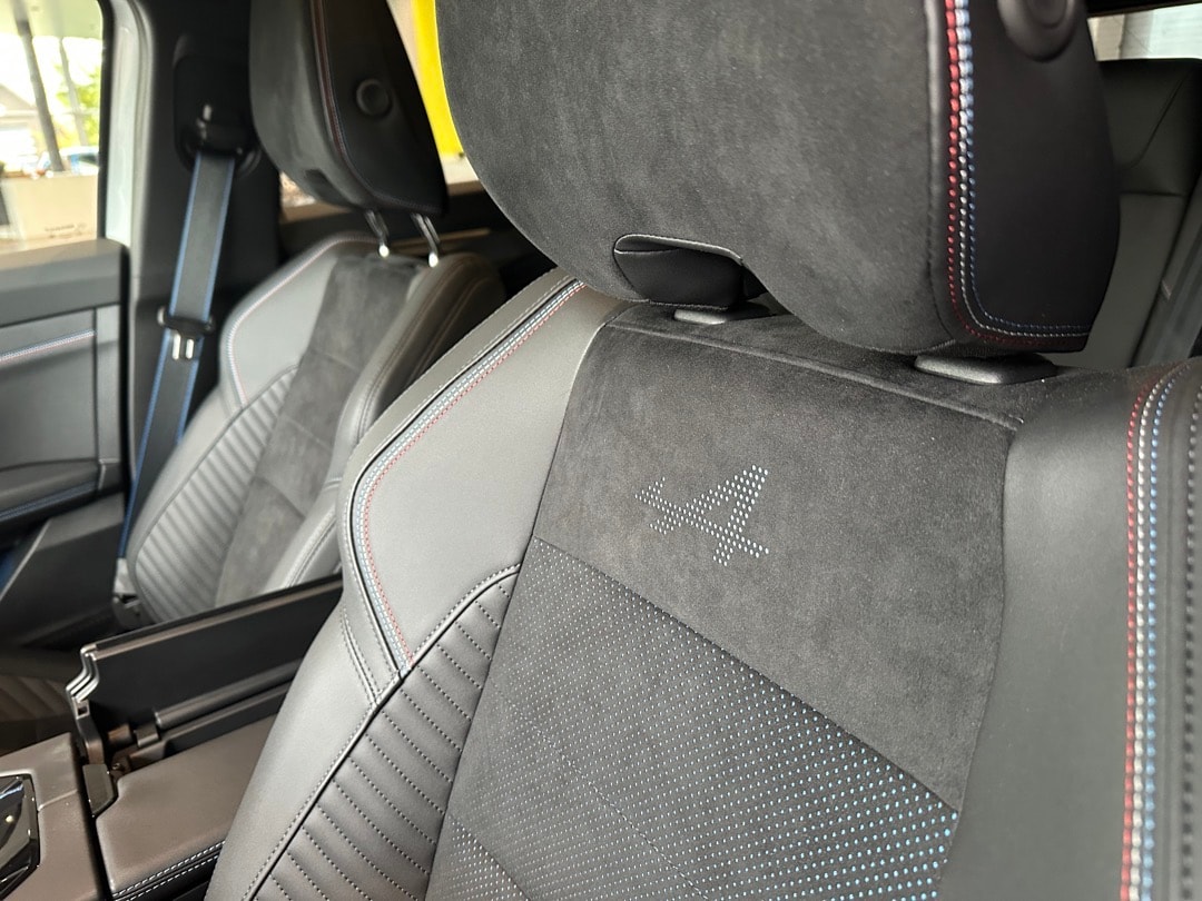 RENAULT Rafale 1.2 E-Tech Plug-in Hybrid 300 4x4 Atelier Alpine-image-23