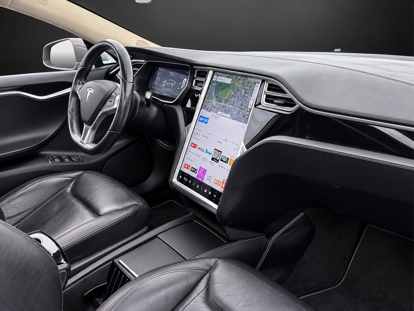 TESLA Model S 85 D 4x4 mit 525 PS-image-9